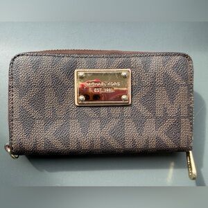 Michael Kors Chocolate Brown Zip Wallet